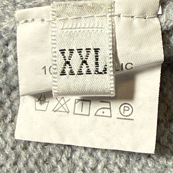 Gray & Black Star Sweater With Ribbed Sleeves Size XXL - Picture 6 of 9